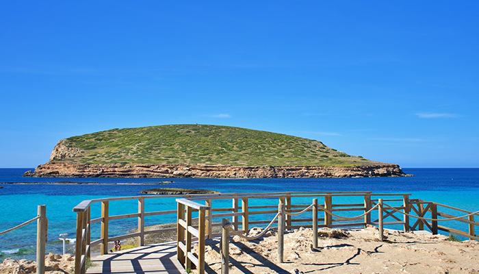 5 Stunning Beaches in Spain for the Ultimate Mediterranean Escape